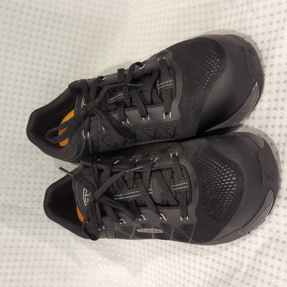Keen Men's Vista Energy ESD (Carbon-Fiber Toe) work shoes 13D - Picture 2 of 7